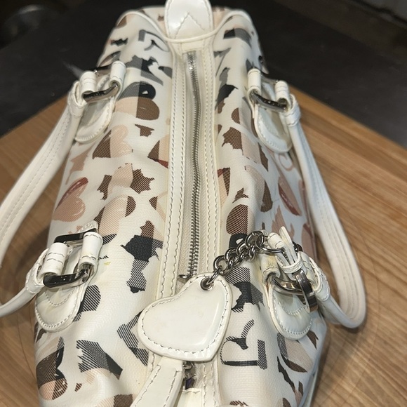 Burberry patent Nova check heart Chester bowling bag with COA. - Picture 13 of 16